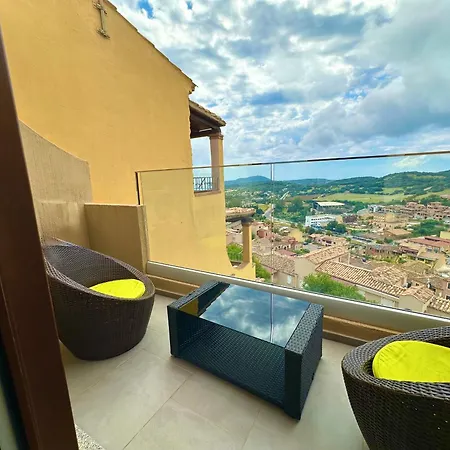 Con Vista Apartment *